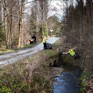 Sprzątanie Łętowni 2025 (4)